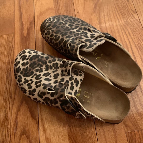 birkenstock leopard clogs